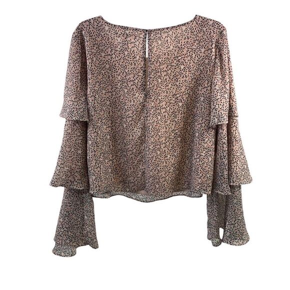 BCBGeneration Pink Cropped Long Tiered Ruffled Sleeveless Blouse Size L - Picture 2 of 10